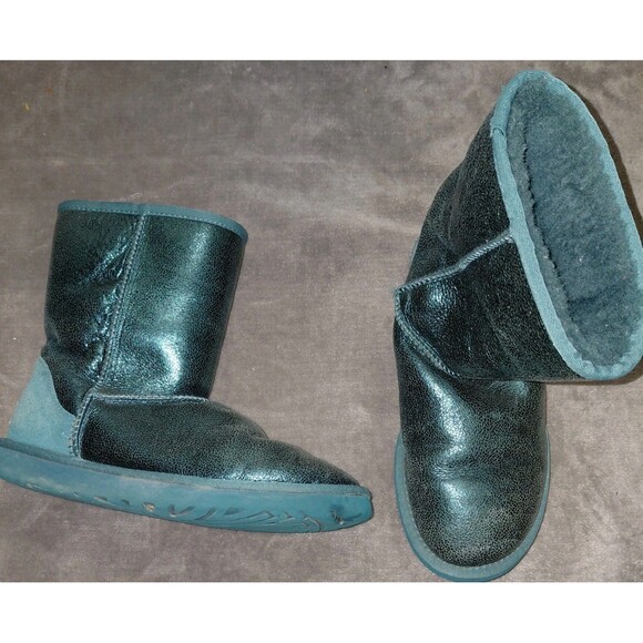 UGG Australia Short Sheepskin Boots Womens US 8 Green Metallic Pewter Sparkle - Picture 1 of 14